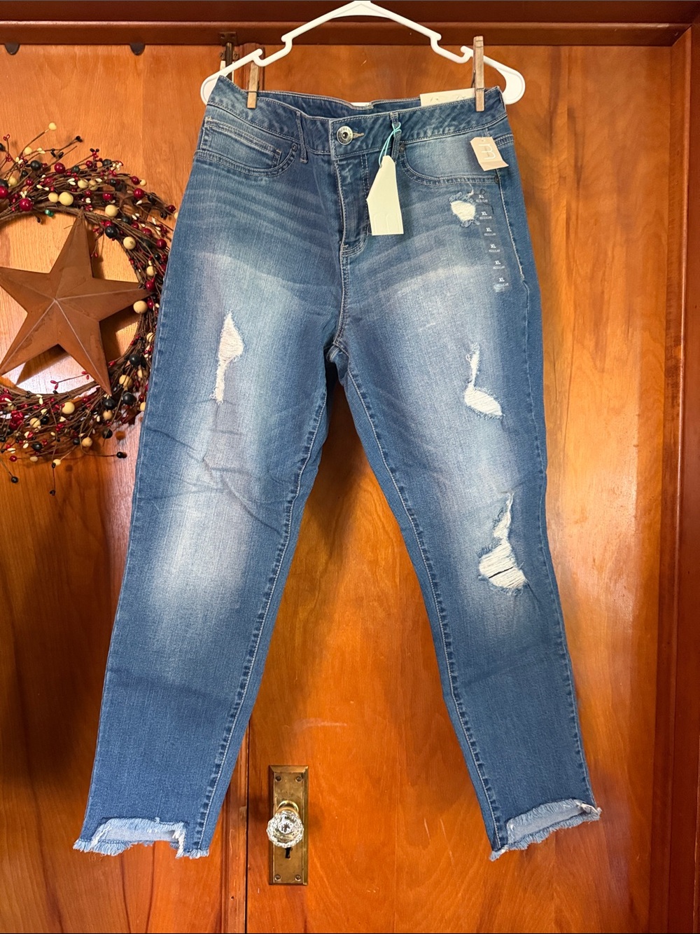 Maurices Distressed Blue Stretch Jeggings